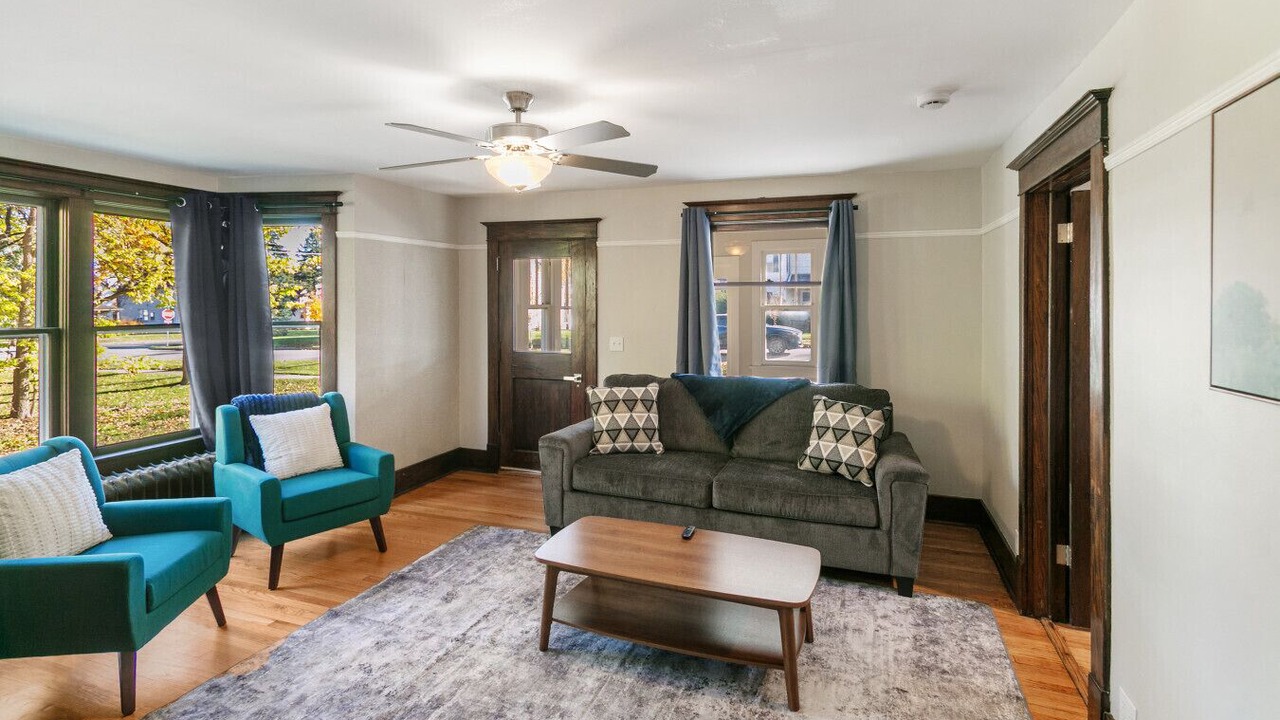 Photo of Livingroom in Libertyville