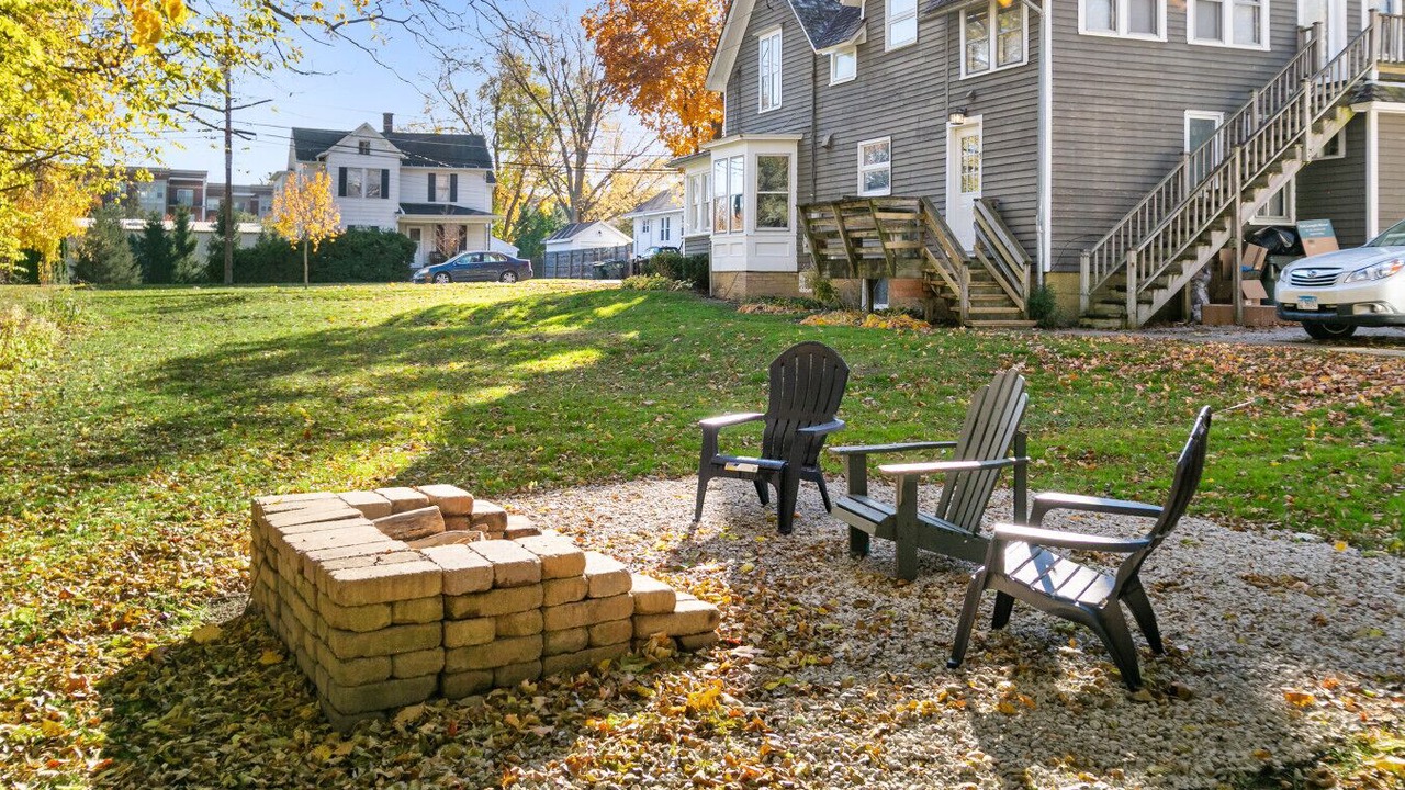 Photo of Patio Balcony in Libertyville