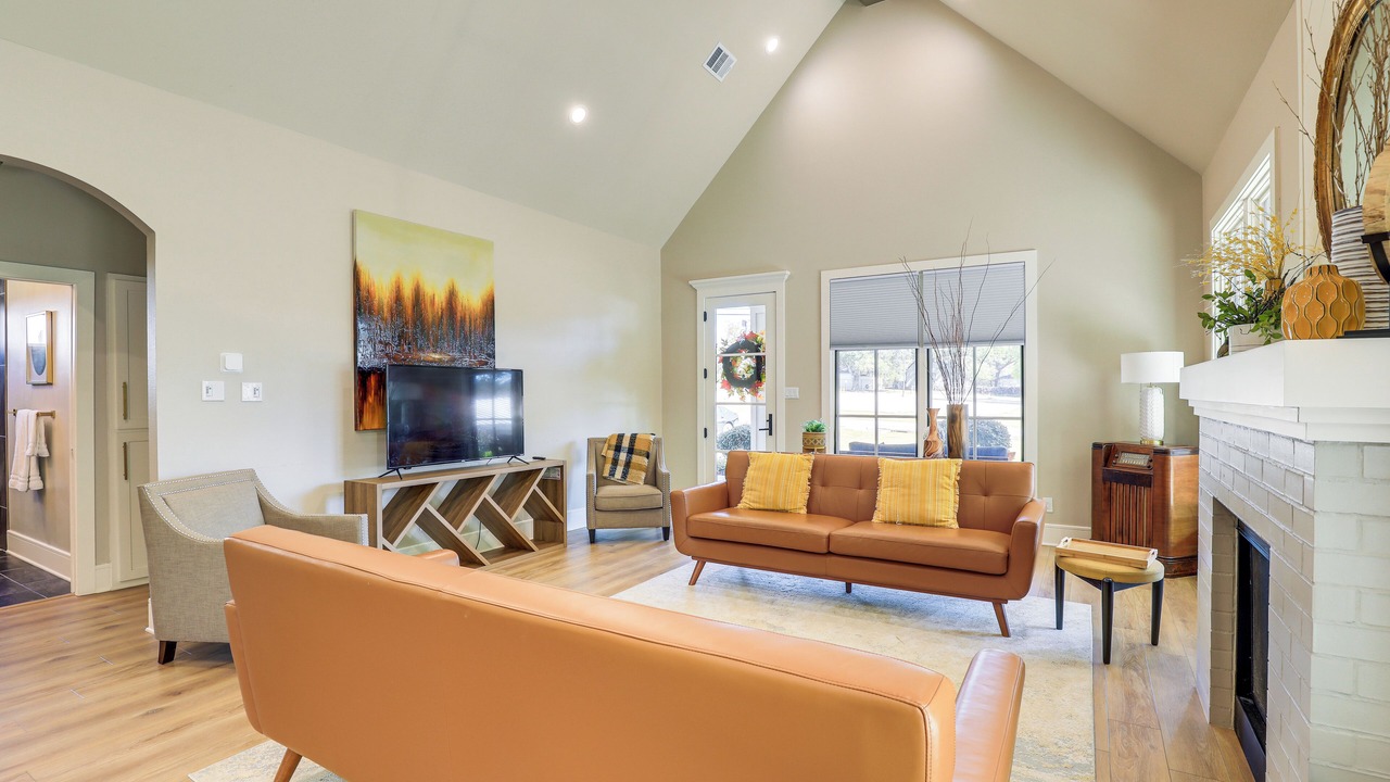 Photo of Livingroom in Ovilla