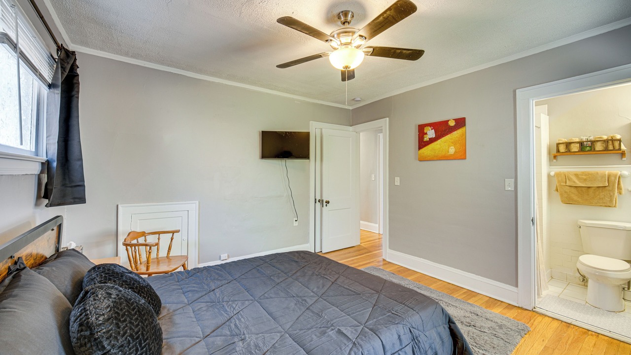 Photo of Bedroom in Cleveland