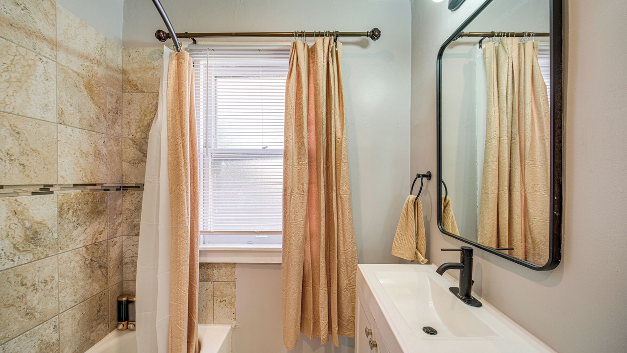 Photo of Bathroom in Cleveland