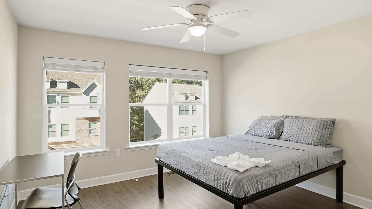 Photo of Bedroom in Central