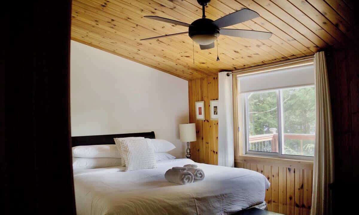 Photo of Livingroom in Eagle Lake