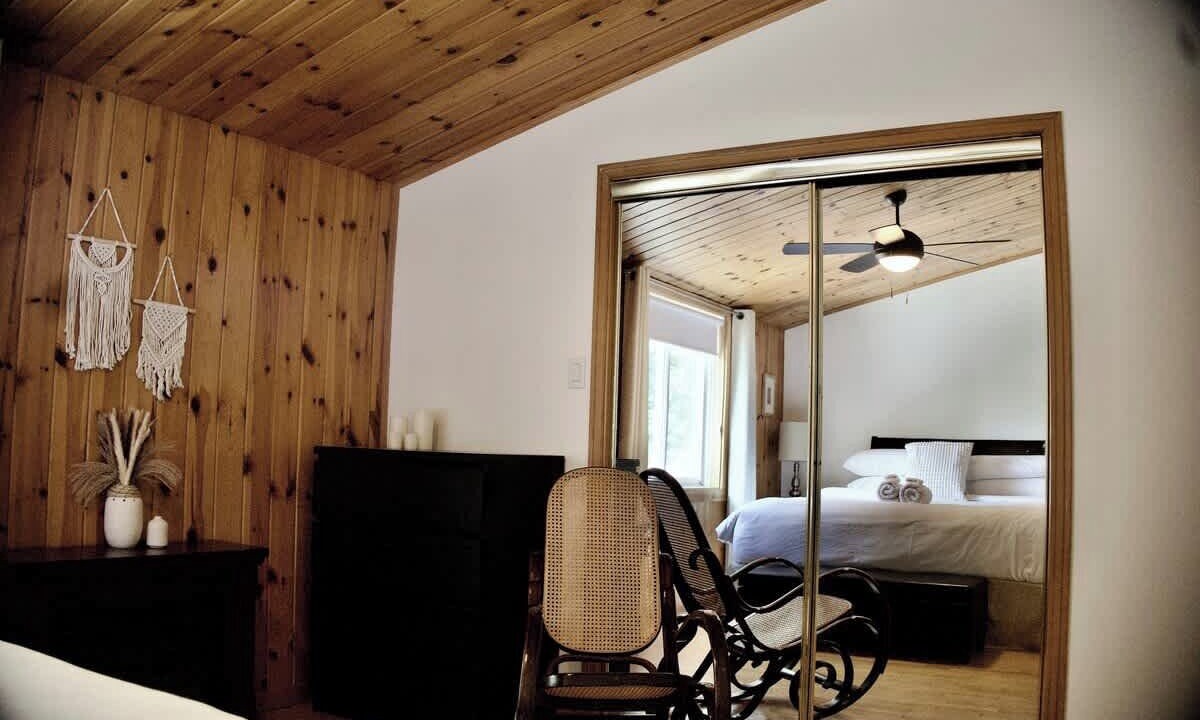 Photo of Bedroom in Eagle Lake