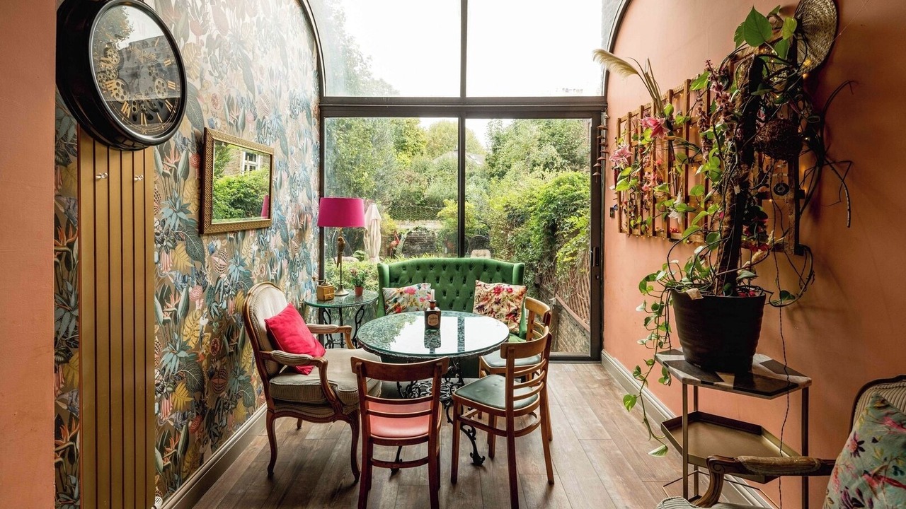 Photo of Others in Hammersmith