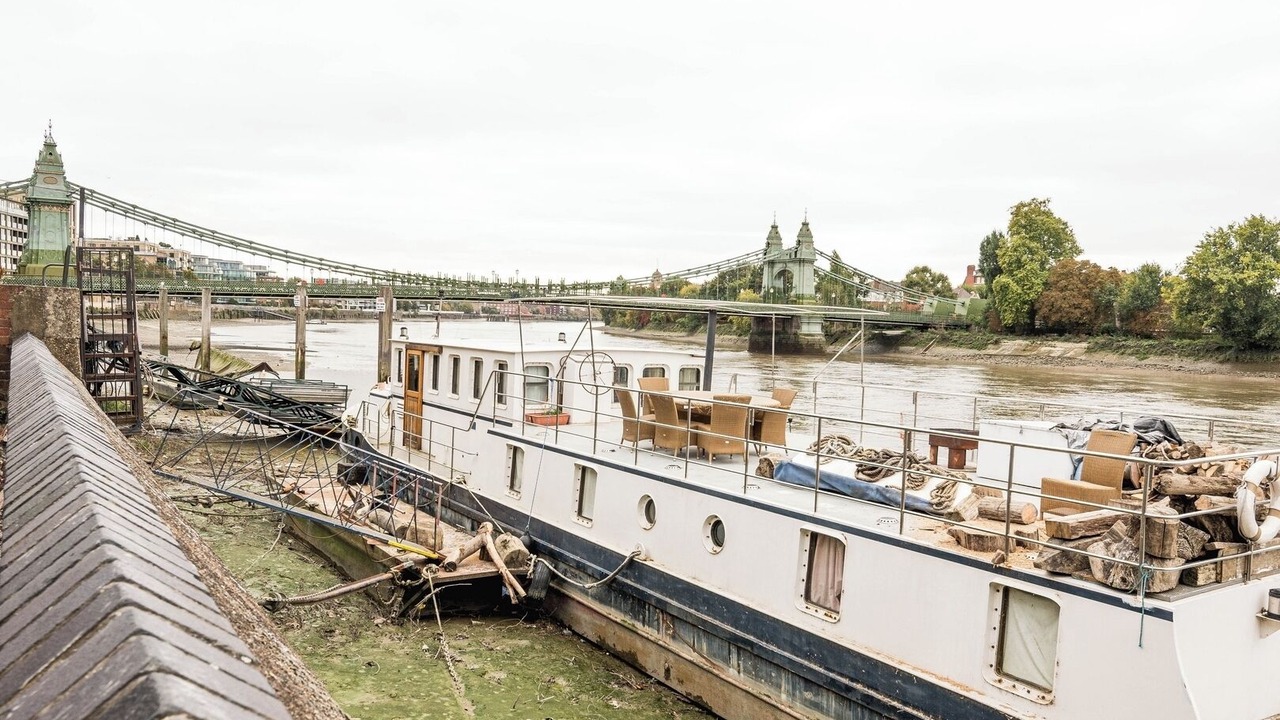 Photo of Others in Hammersmith