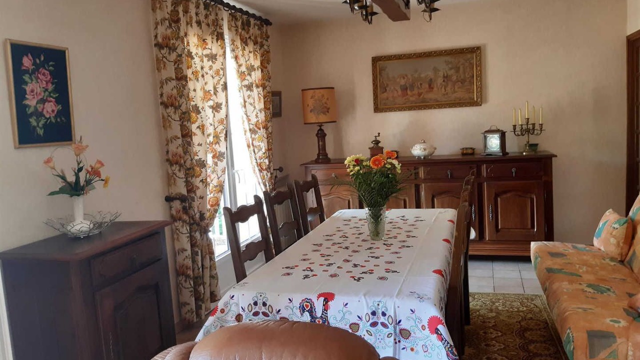 Photo of Others in Naves