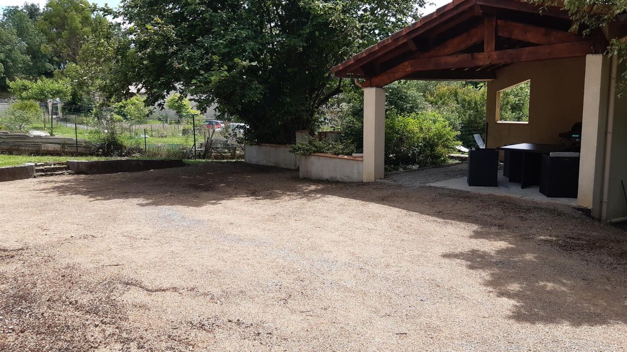Photo of Patio Balcony in Naves