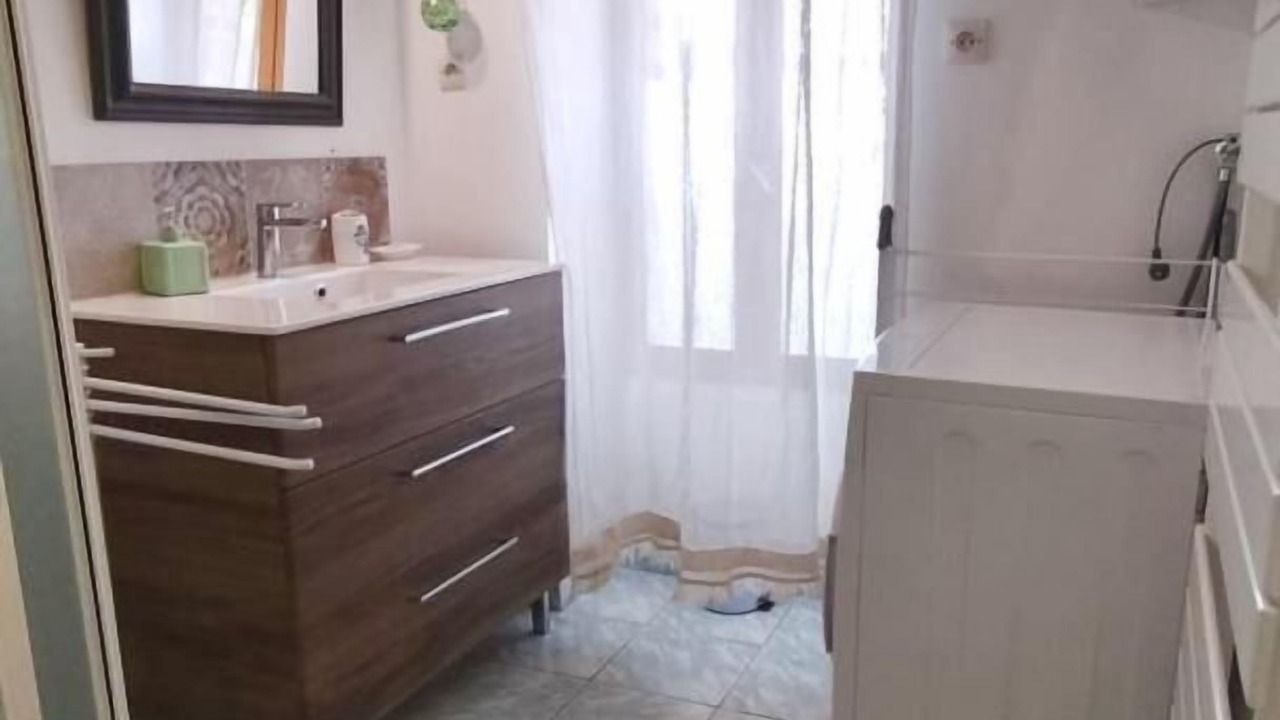 Photo of Bathroom in Mouzieys-Panens