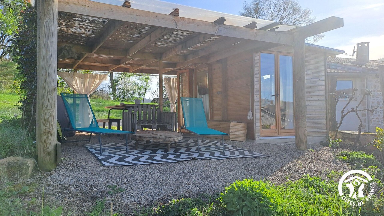 Photo of Patio Balcony in Mouzieys-Panens