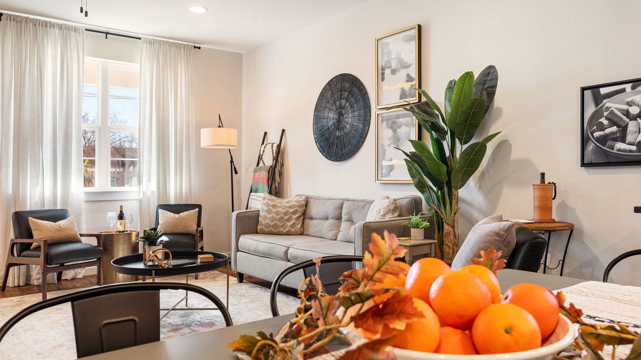 Photo of Livingroom in Fredericksburg
