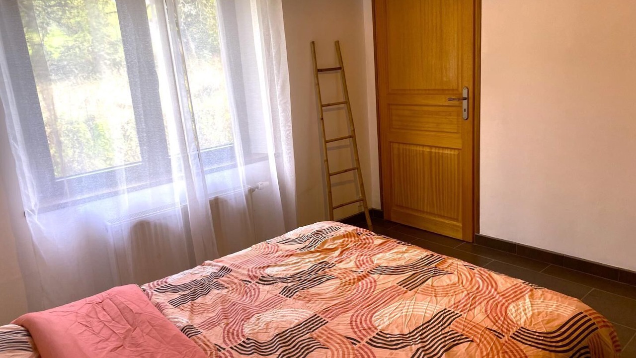 Photo of Bedroom in Laifour