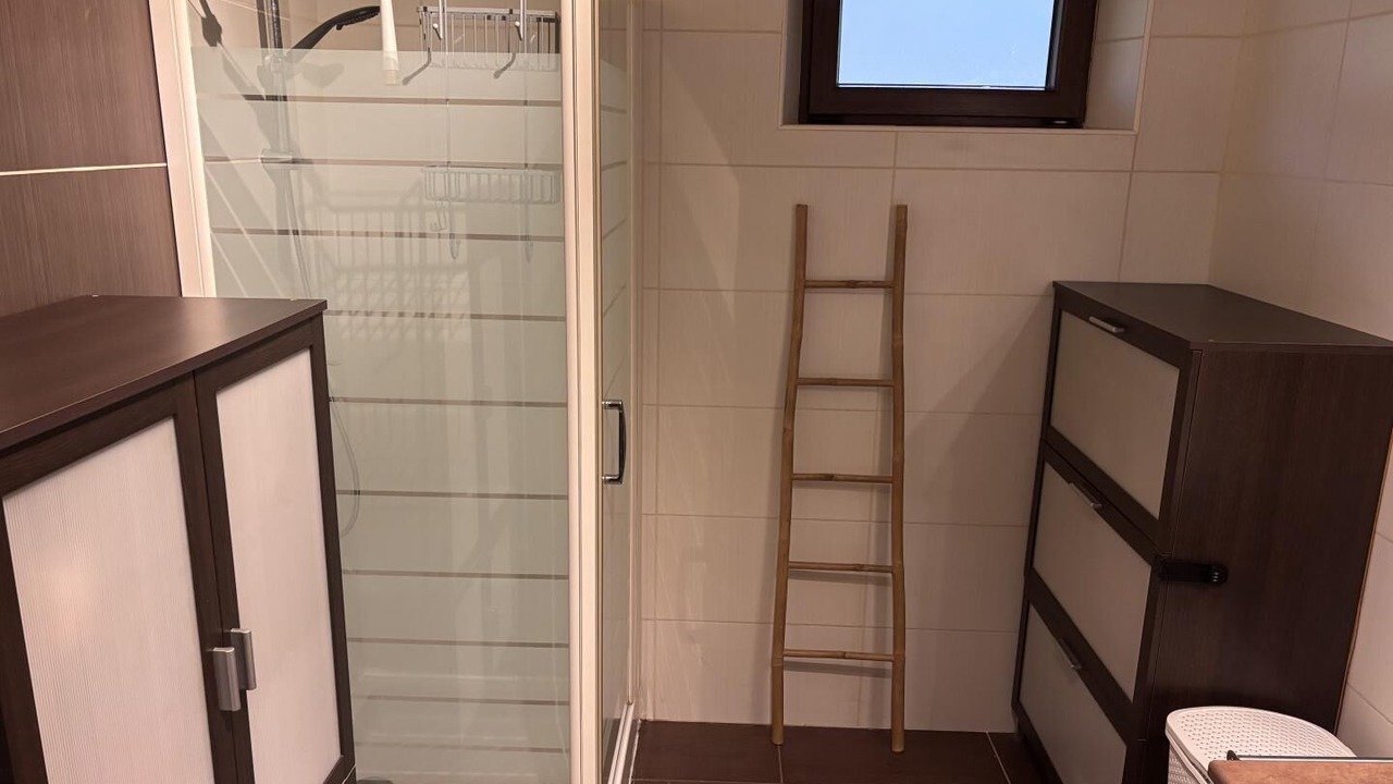 Photo of Bathroom in Laifour