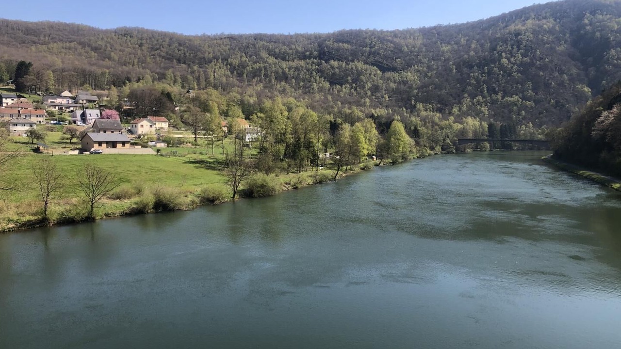 Photo of Others in Laifour