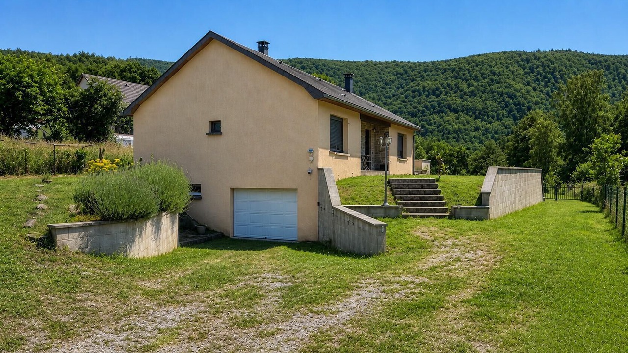 Photo of Outdoor in Laifour