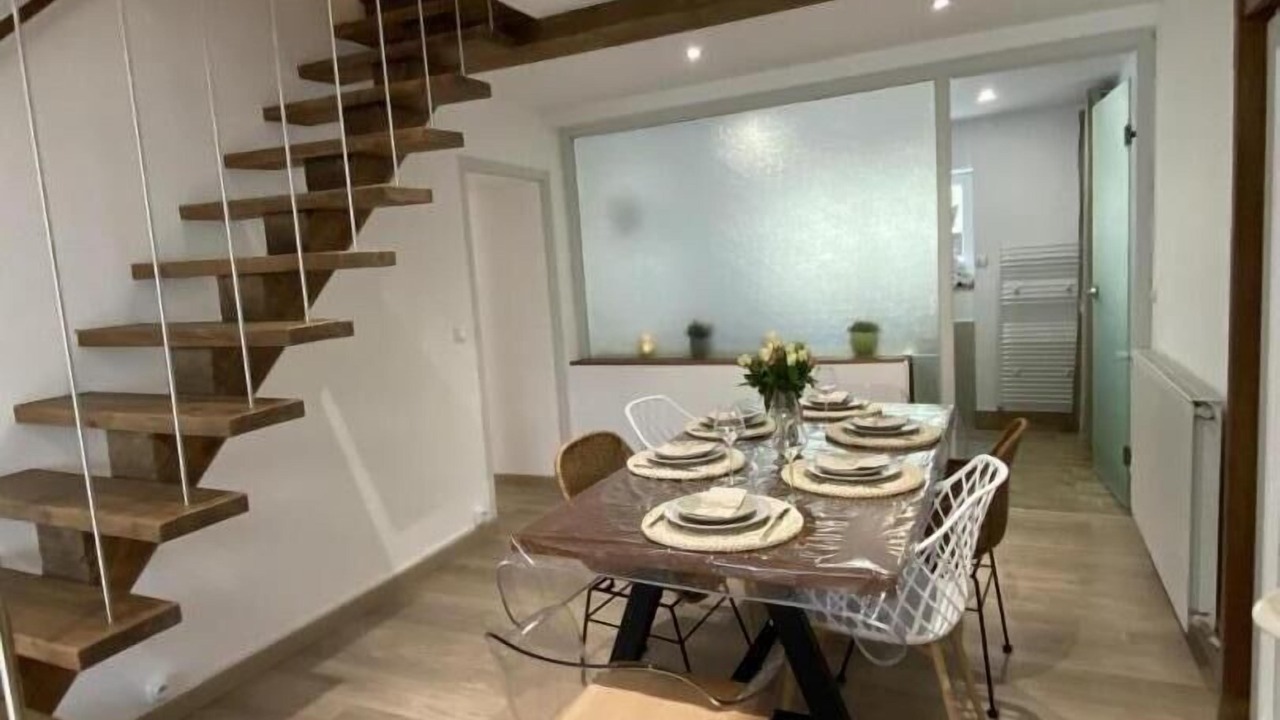 Photo of Others in Haulme