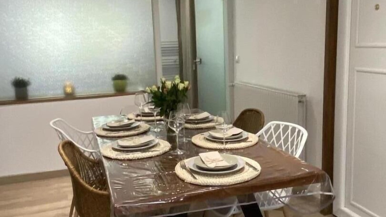 Photo of Others in Haulme