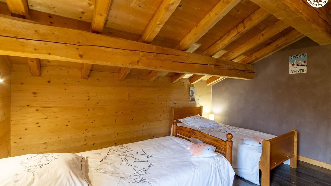 Photo of Bedroom in Areches