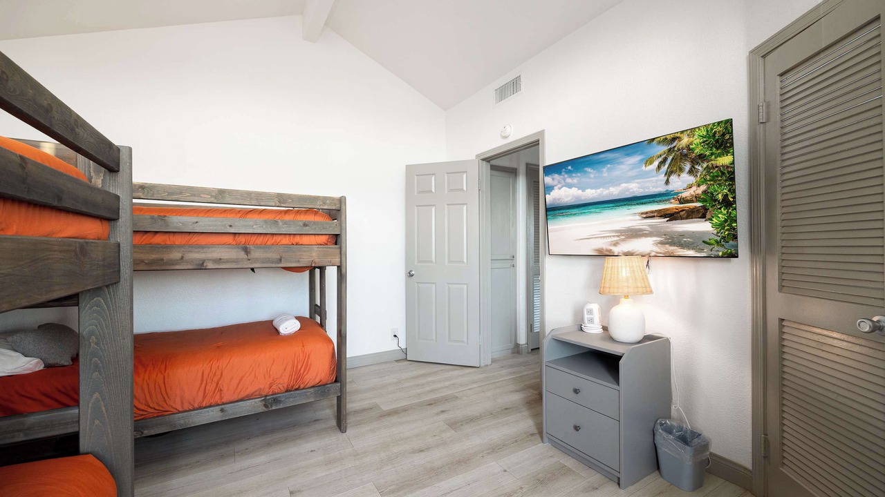 Photo of Bedroom in North Pacific Beach