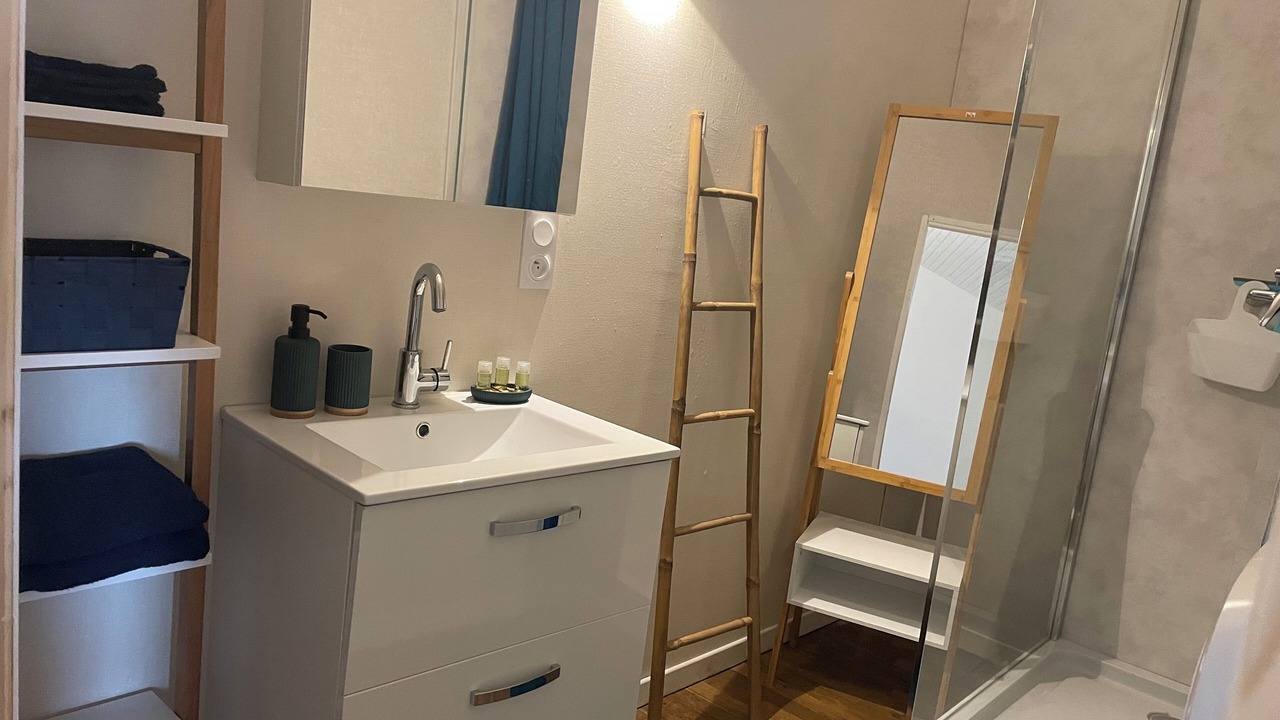Photo of Bathroom in Beaumont