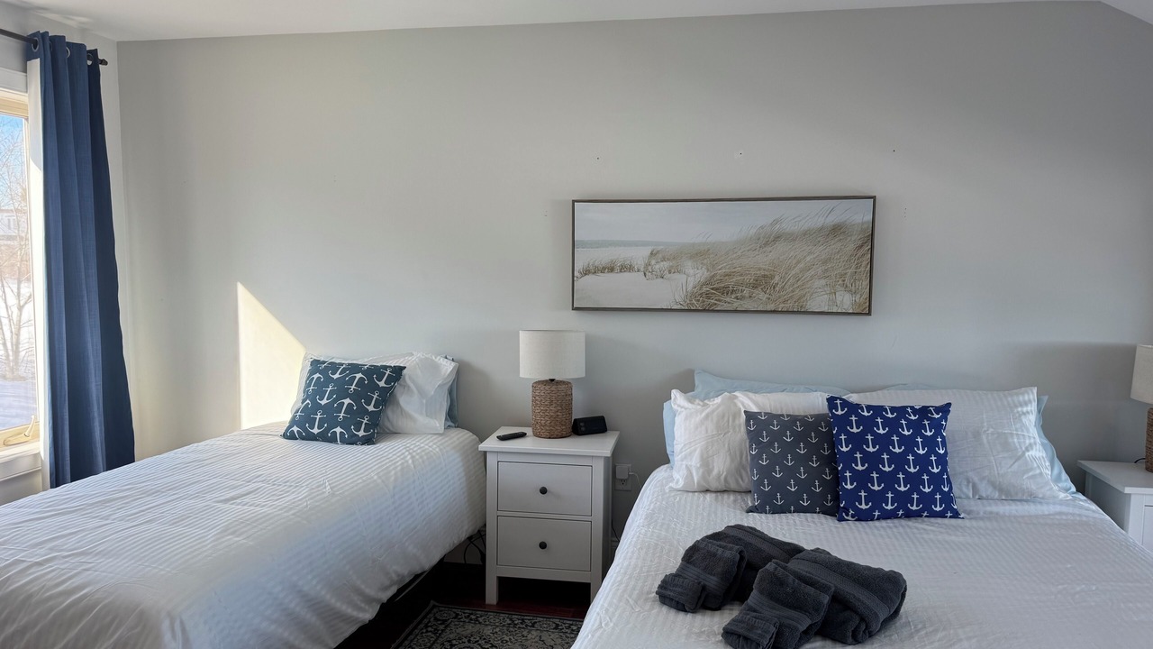 Photo of Bedroom in Western Shore