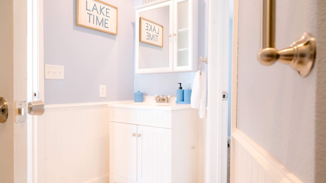 Photo of Bathroom in Long Branch