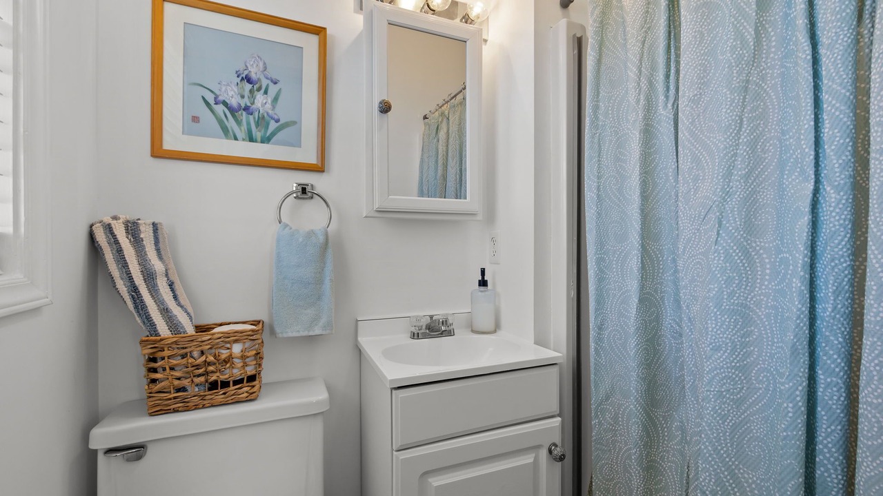 Photo of Bathroom in Indian Beach