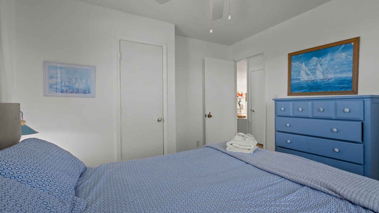 Photo of Bedroom in Indian Beach
