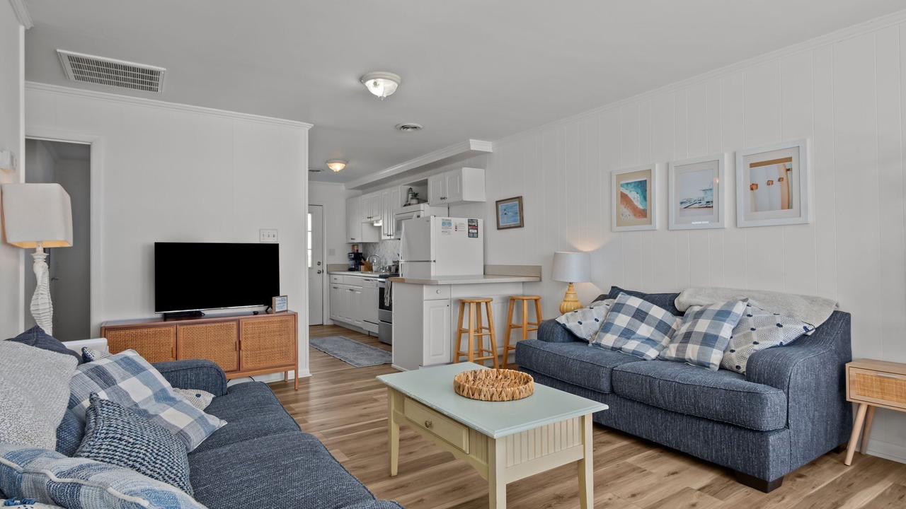 Photo of Livingroom in Indian Beach
