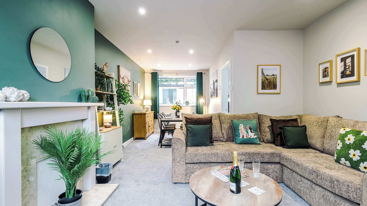 Photo of Livingroom in Chester