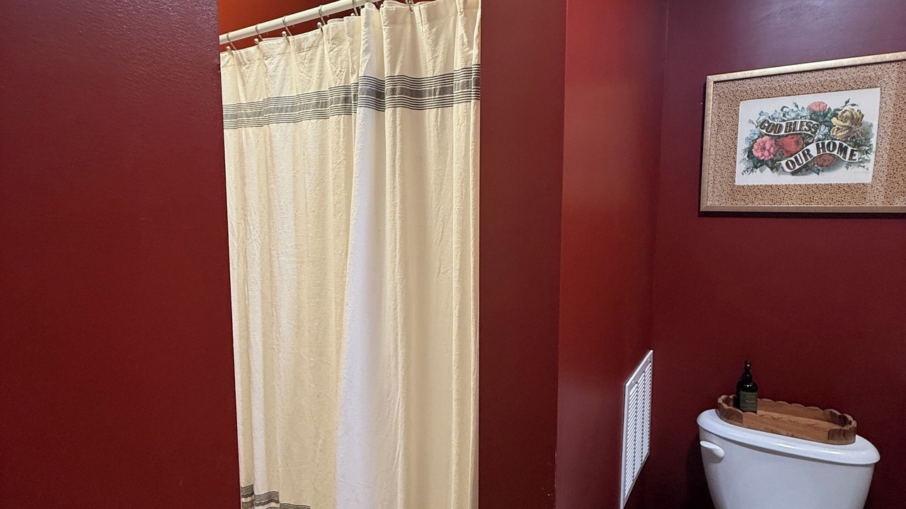 Photo of Bathroom in Marion