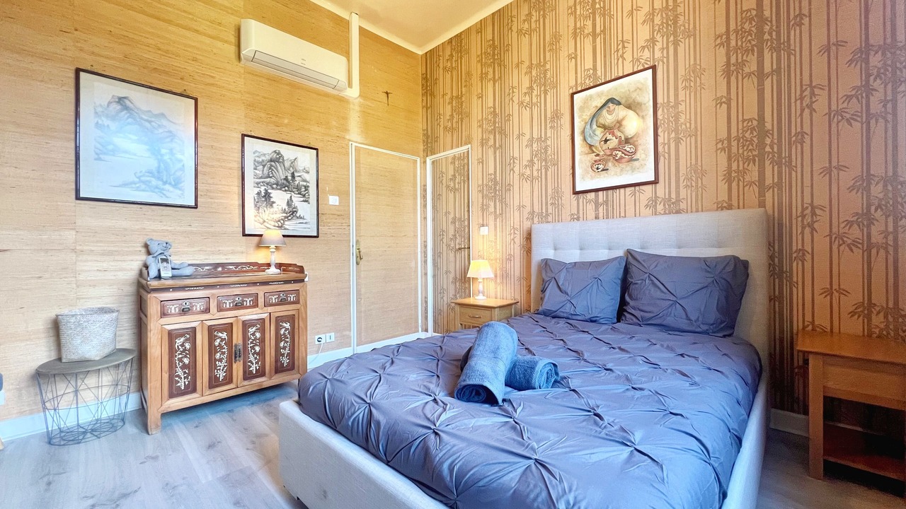 Photo of Bedroom in Salon-de-Provence