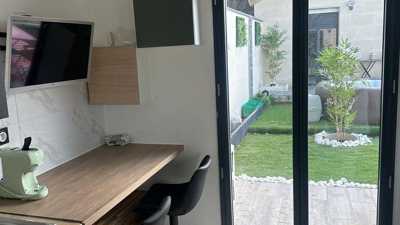 Photo of Others in Tresses