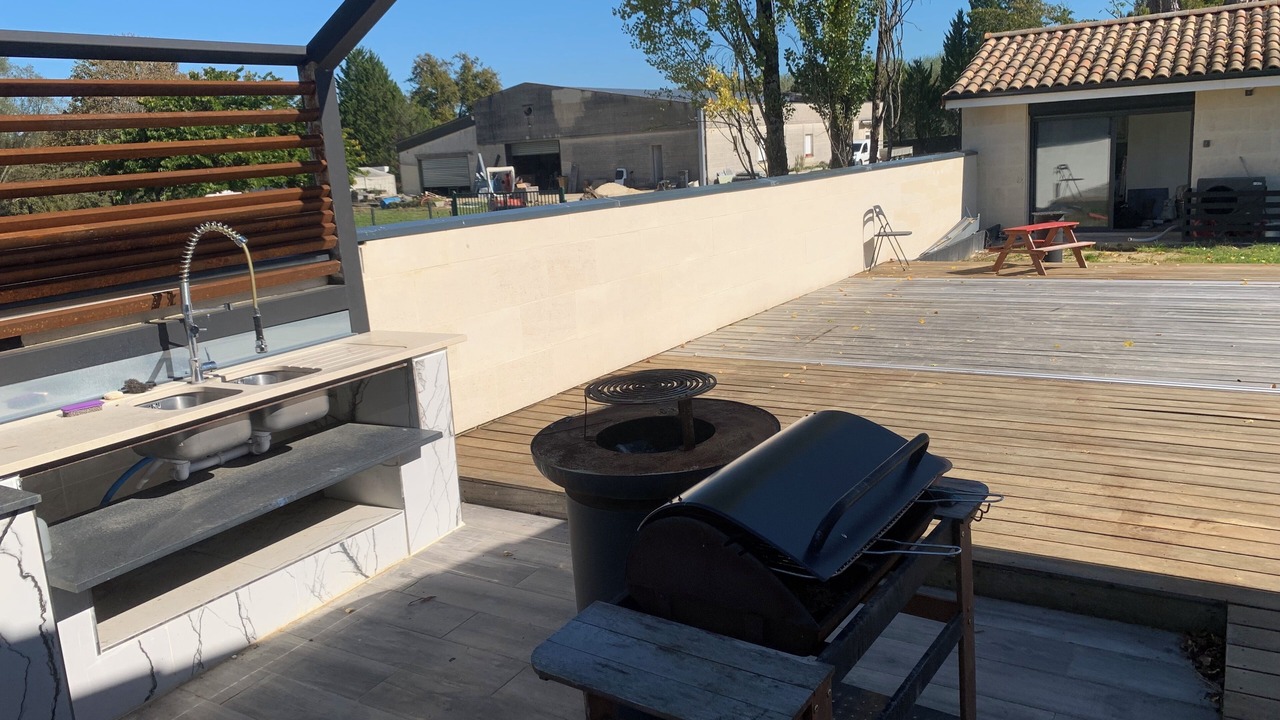 Photo of Patio Balcony in Tresses