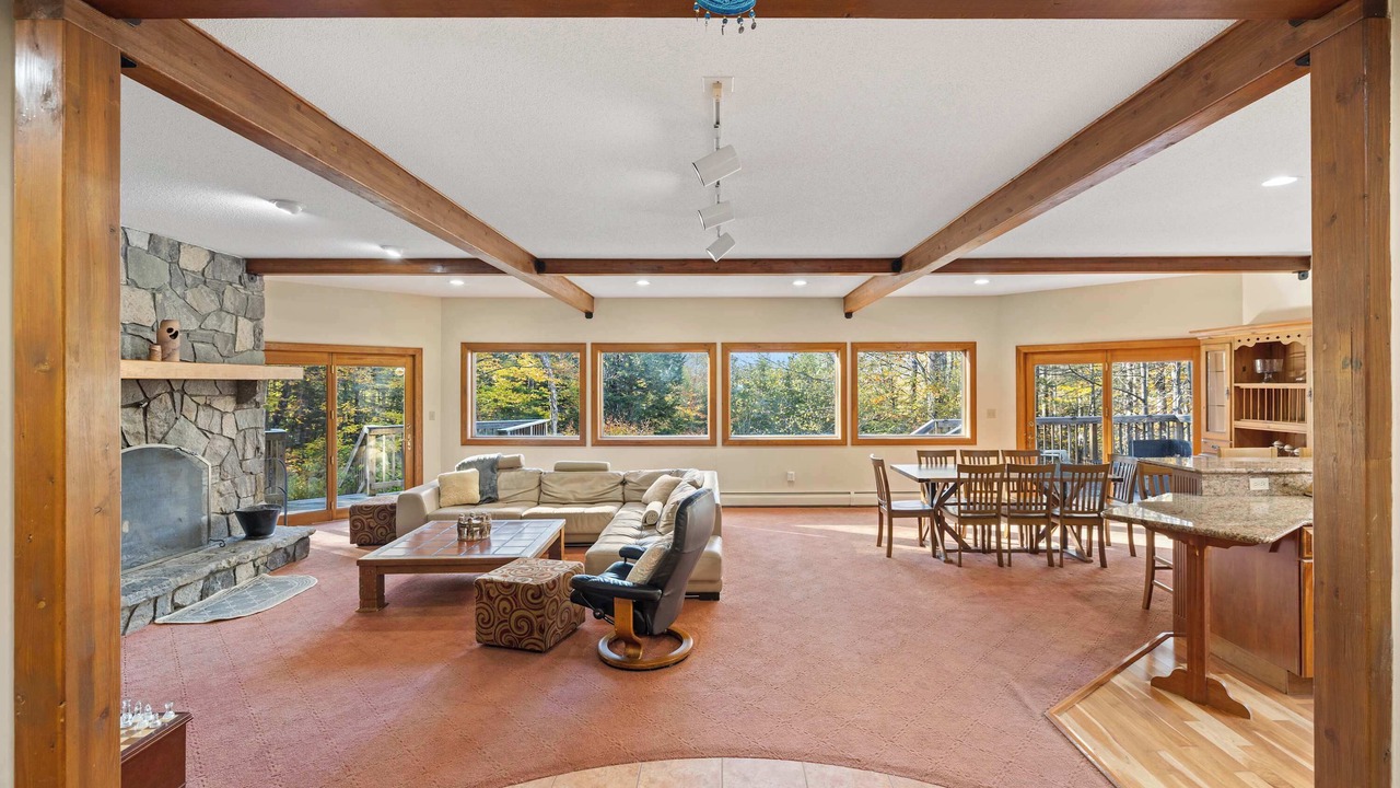 Photo of Livingroom in Ludlow