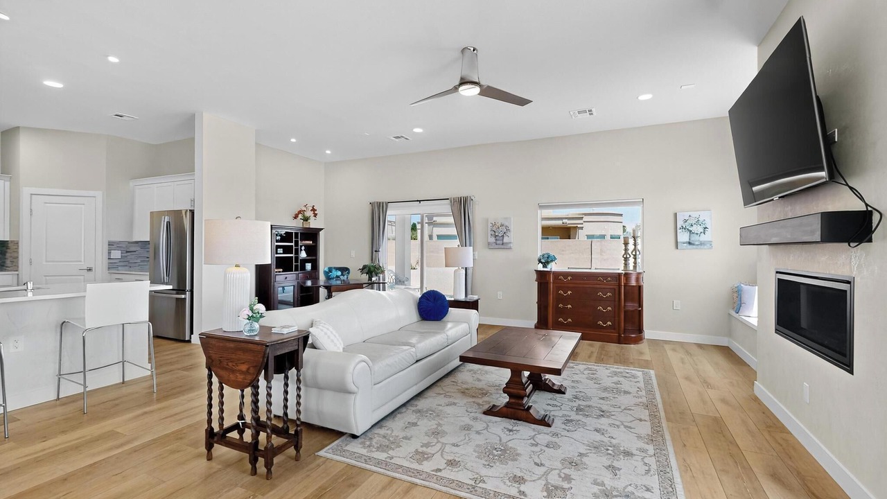 Photo of Livingroom in Rio Rancho