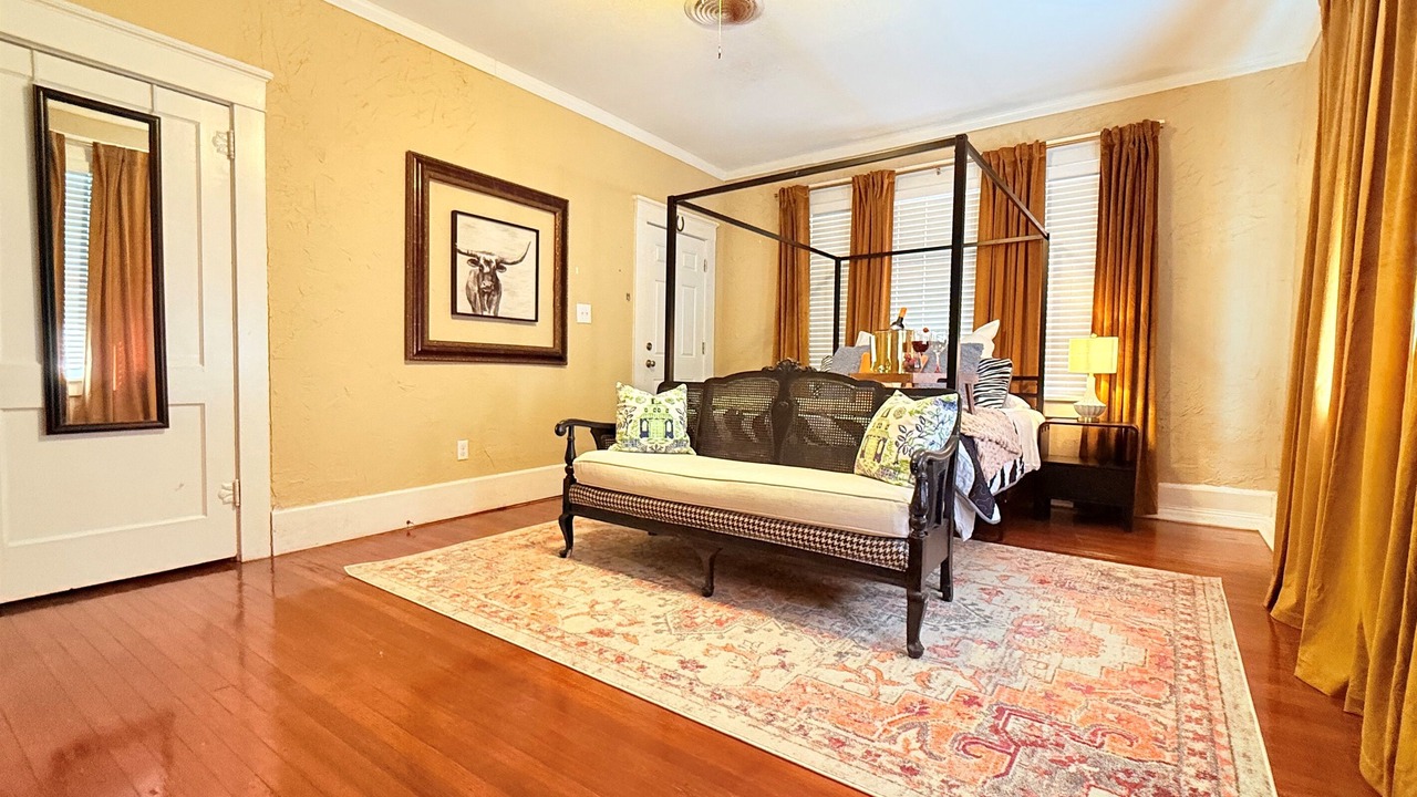 Photo of Bedroom in Original Town North