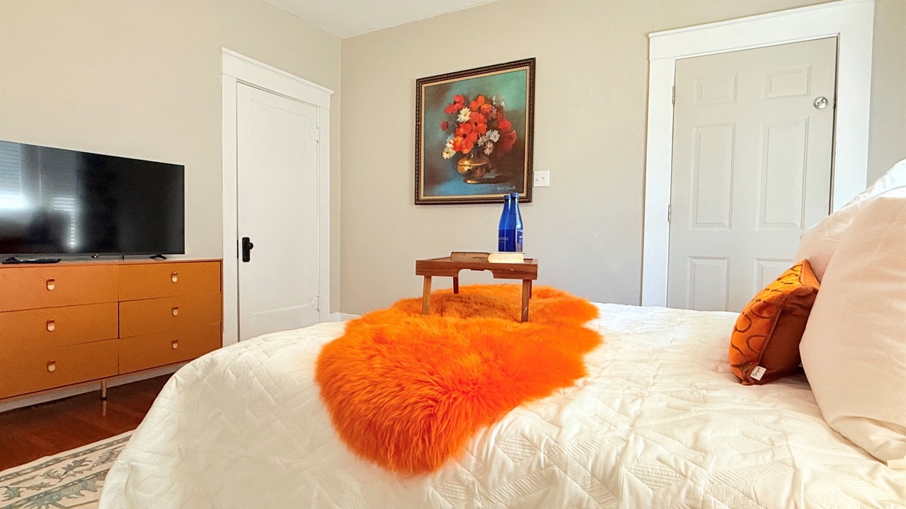 Photo of Bedroom in Original Town North