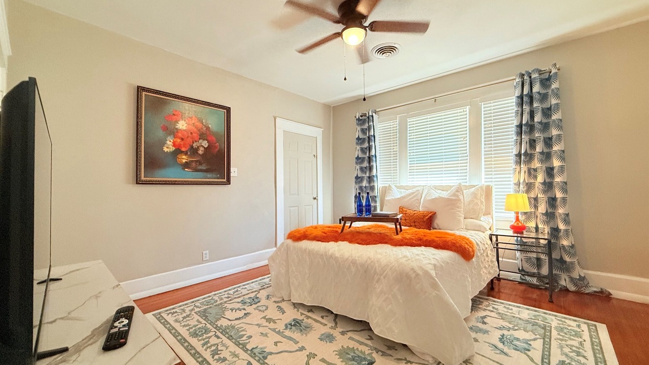Photo of Bedroom in Original Town North