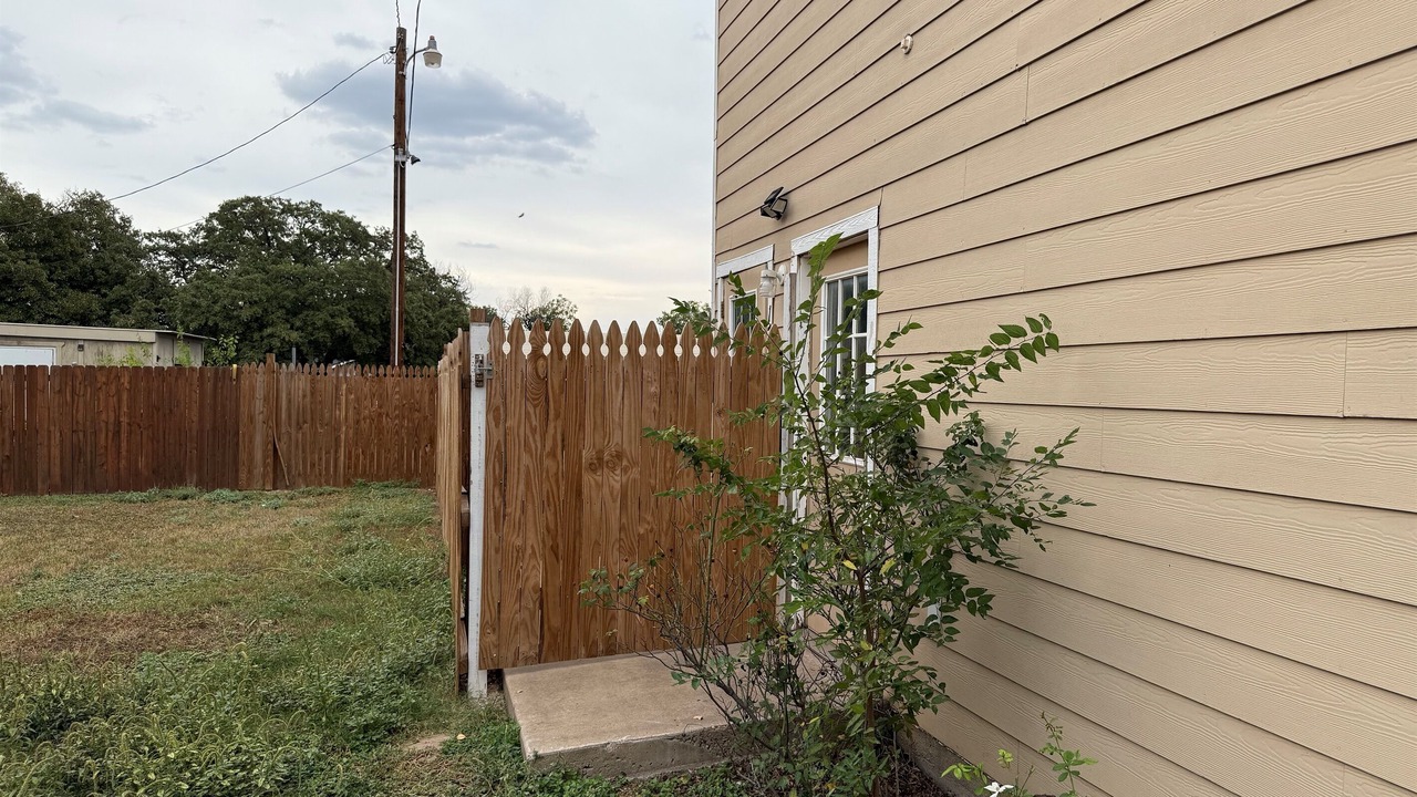 Photo of Outdoor in Sayles Blvd. Area
