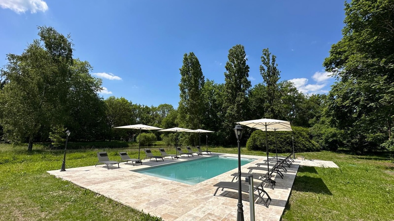 Photo of Outdoor in Chevillon-sur-Huillard