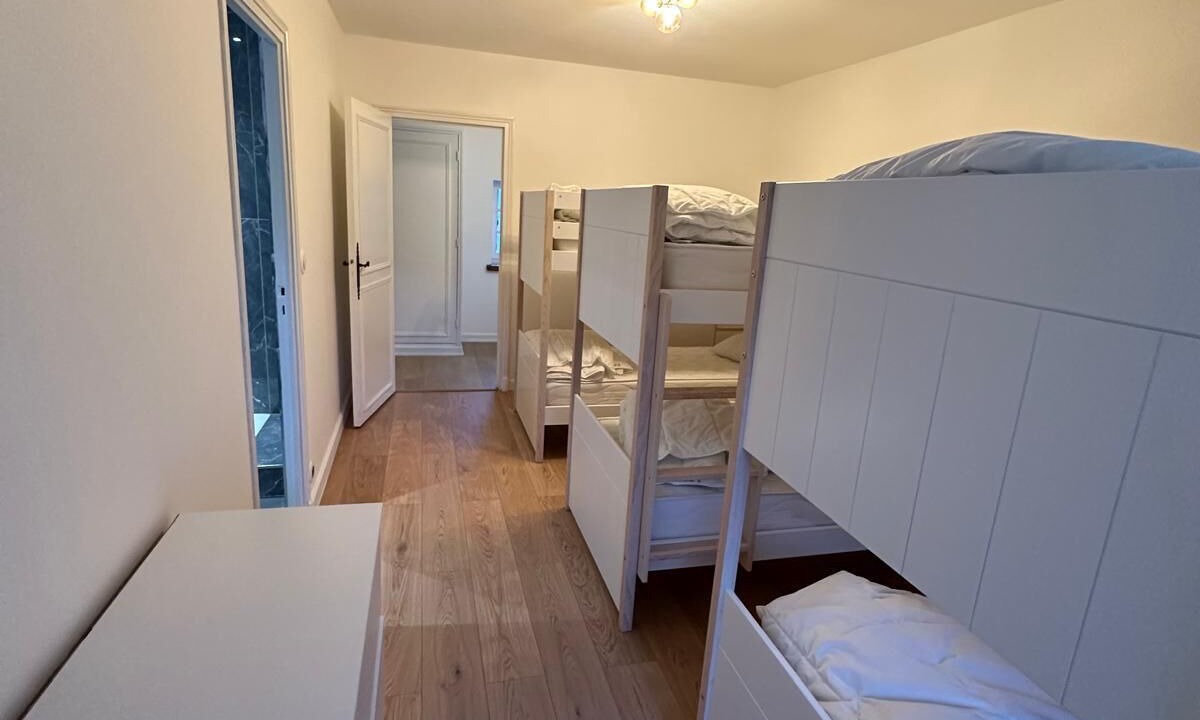 Photo of Bedroom in Chevillon-sur-Huillard