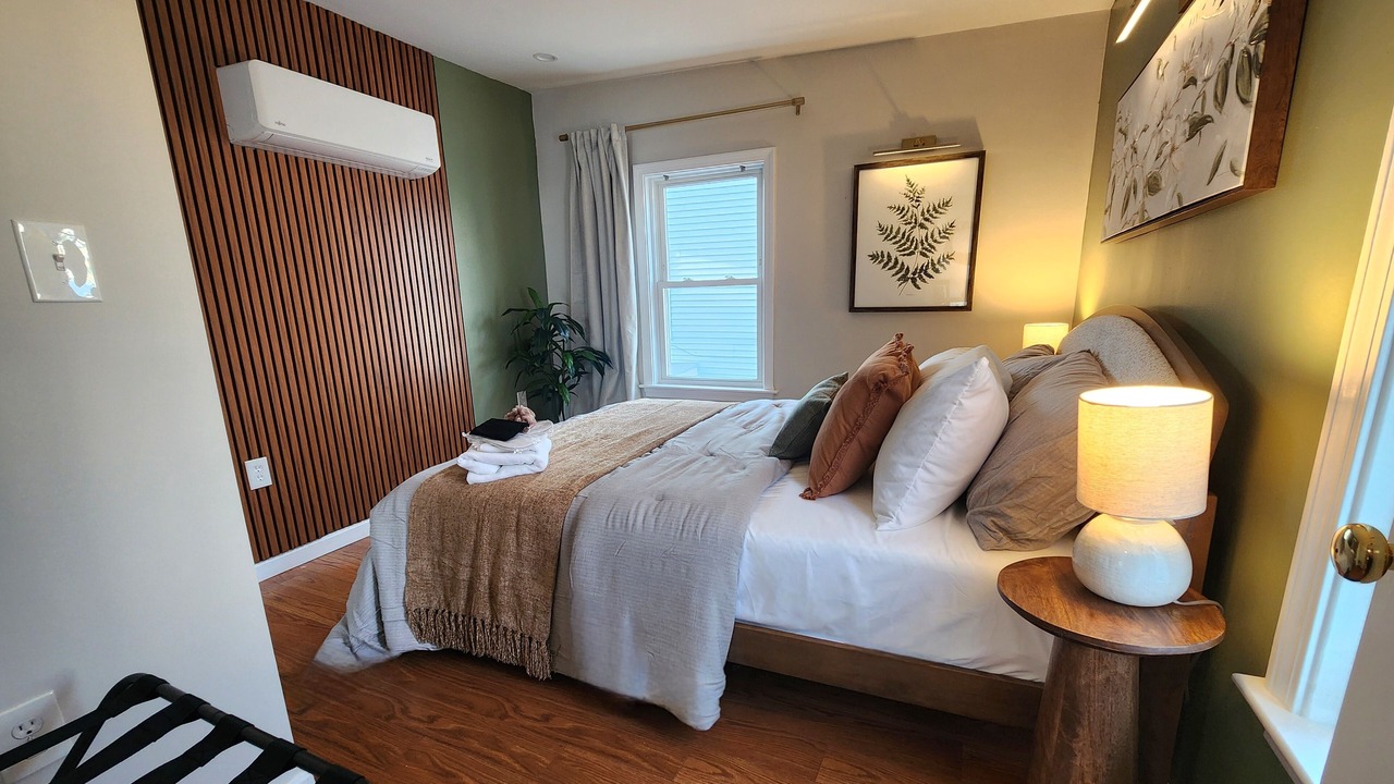 Photo of Bedroom in Wellington-Harrington