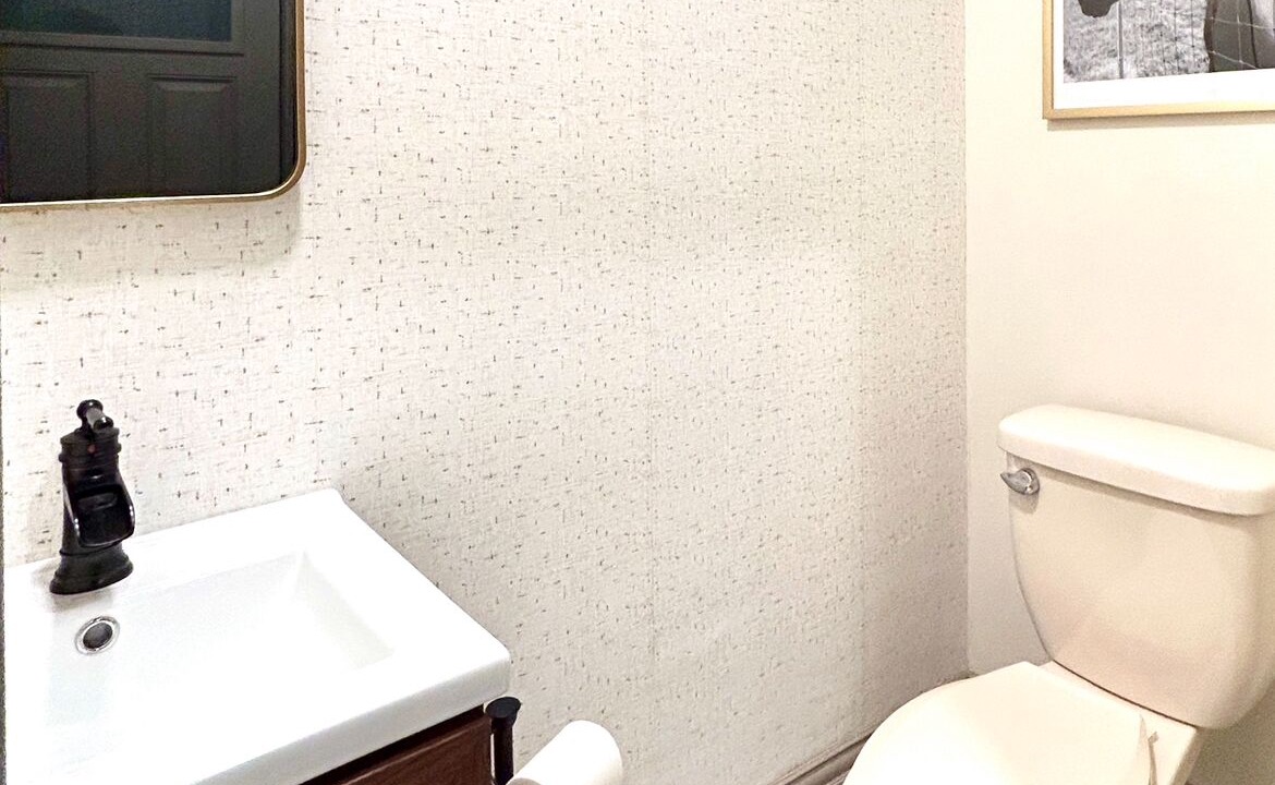 Photo of Bathroom in Waxahachie