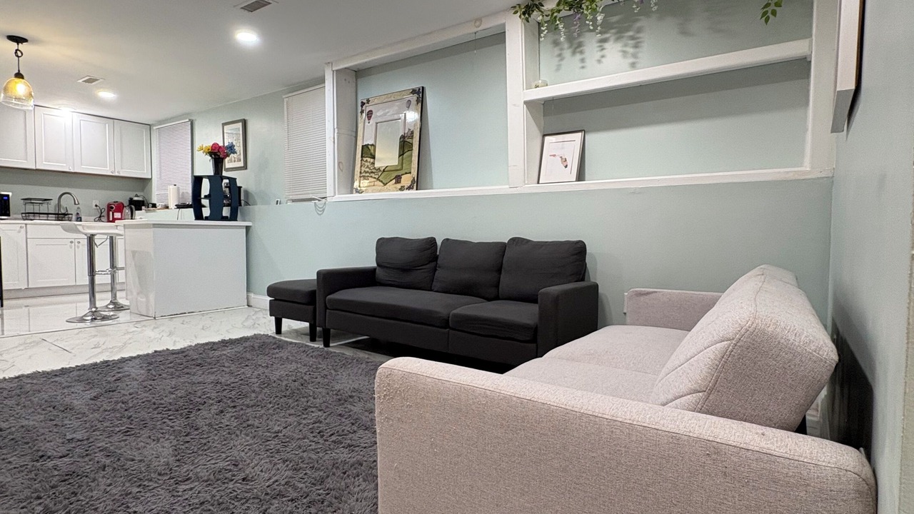 Photo of Livingroom in Watertown