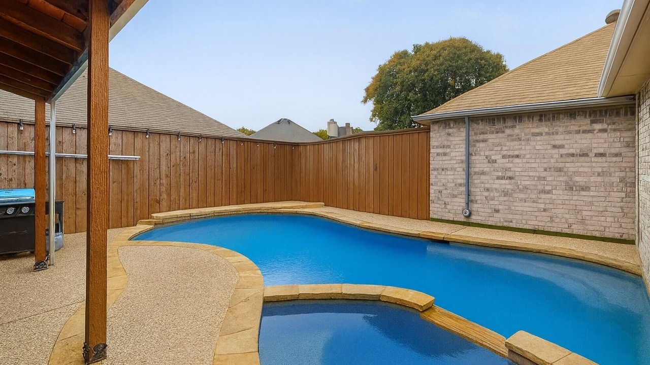 Photo of Outdoor in Allen