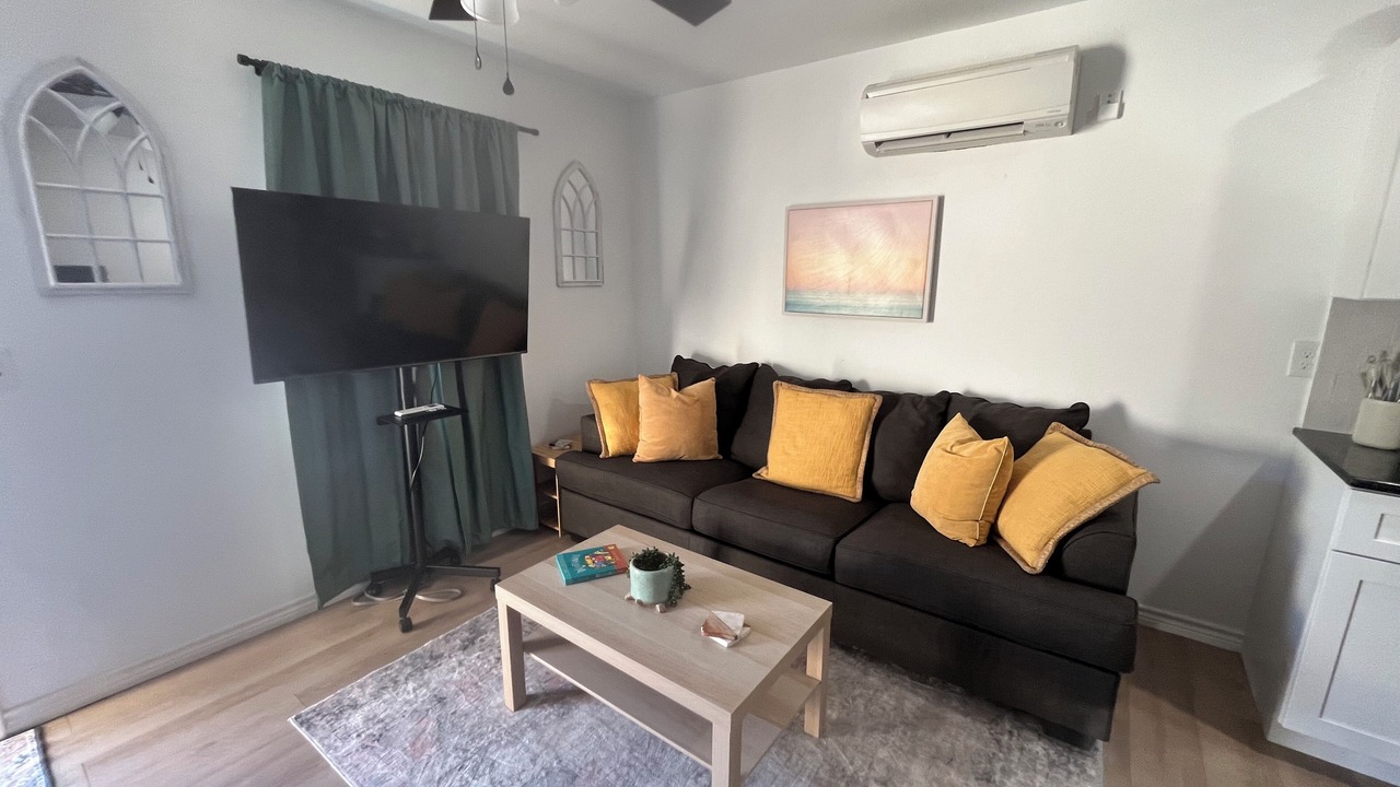 Photo of Livingroom in Gatesville