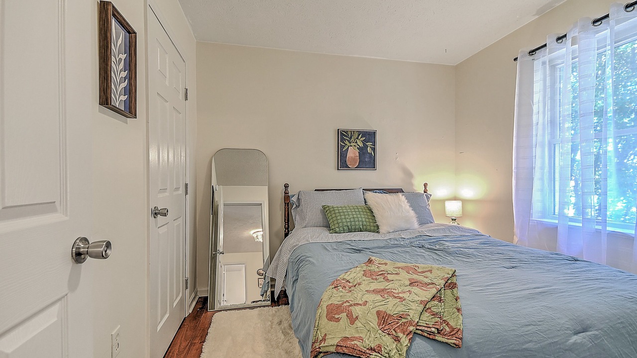 Photo of Bedroom in Abingdon