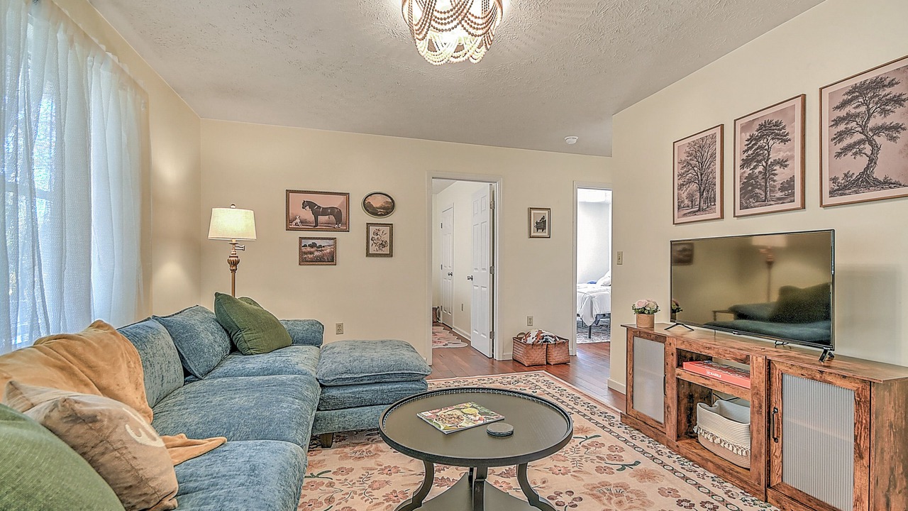 Photo of Livingroom in Abingdon