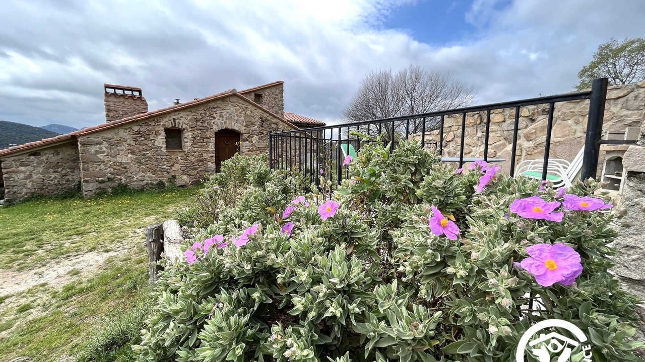 Photo of Outdoor in Saint-Laurent-de-Cerdans